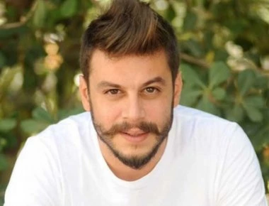 Λεωνίδας Καλφαγιάννης: Δύσκολες ώρες στο νοσοκομείο – Οι φρικτοί πόνοι και η αναμονή για το χειρουγείο